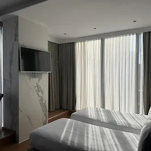 Black Diamond 4*, Tirana Albania